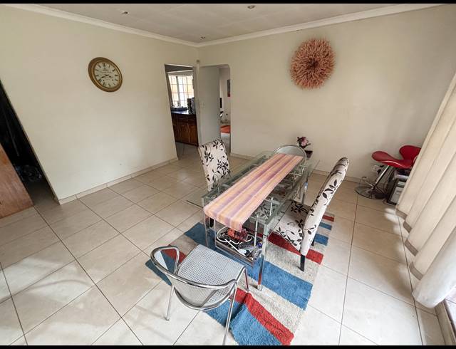 4 BEDROOM HOUSE FOR SALE IN GLEN AUSTIN AH
